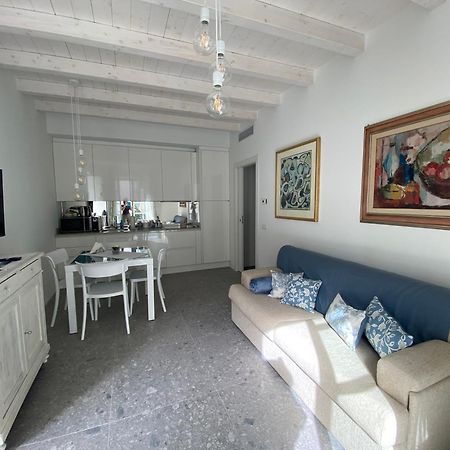 La Casa Di Gio: Piccolo Gioiello In Centro Como Zewnętrze zdjęcie