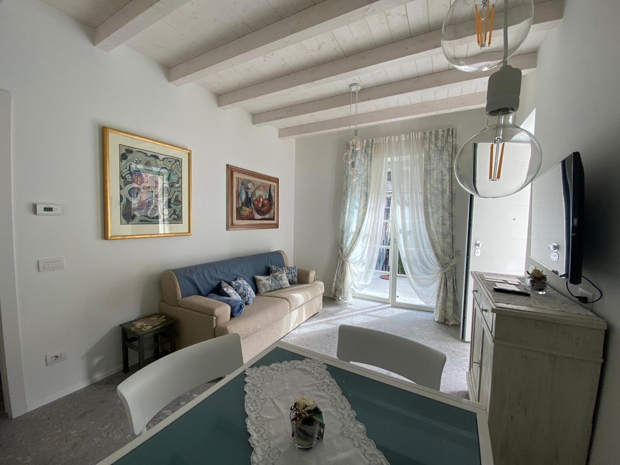 La Casa Di Gio: Piccolo Gioiello In Centro Como Zewnętrze zdjęcie