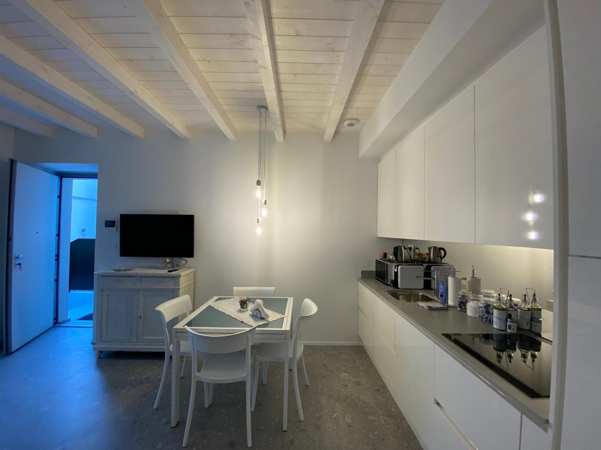 La Casa Di Gio: Piccolo Gioiello In Centro Como Zewnętrze zdjęcie